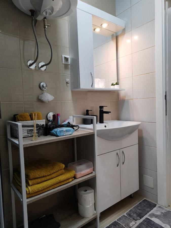 Apartman Espresso Sa Parkingom Sremska Mitrovica Luaran gambar